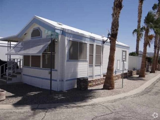 SNOWBIRDS OR YEAR ROUND DELIGHT! YUMA VENTURE! The cutest! Plus side rooms! - 11489 S Clara Anita Dr