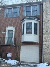 Building Photo - 12012 Saw Mill Ct