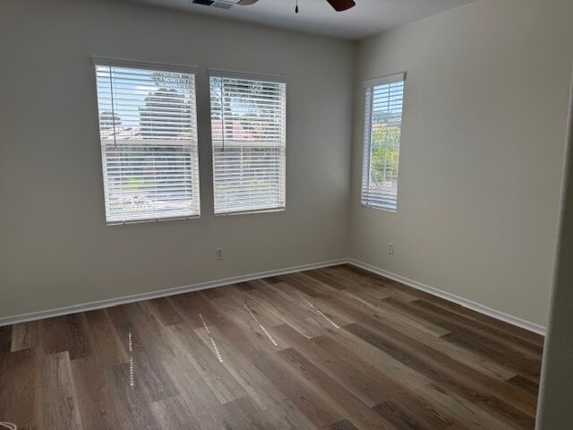 Foto del edificio - 633 Sumner Way