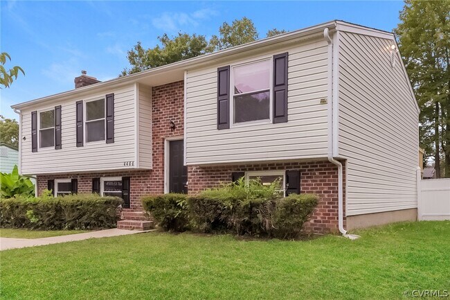 Building Photo - 4400 Fieldstone Ct