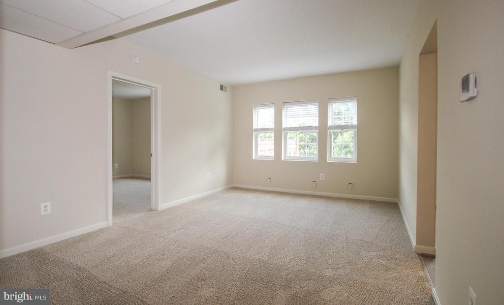 Foto principal - 1911 Key Blvd