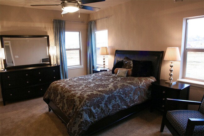 Building Photo - Aspen 2 Bedroom