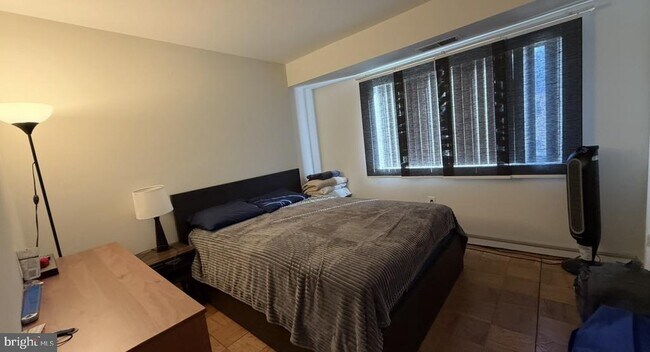 Foto del edificio - 5113 Crossfield Ct