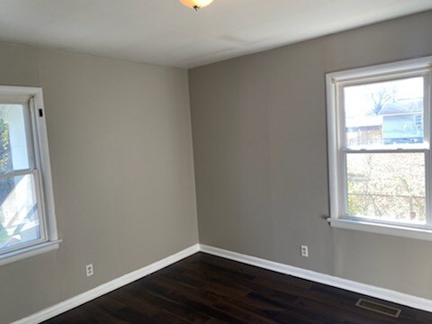 Foto del edificio - 1300 West End Ave