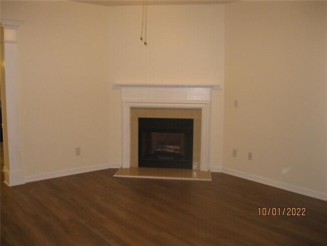 Building Photo - 3175 Creston Park Ct