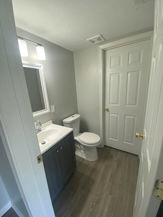 Building Photo - 2606 Crisnic Ct