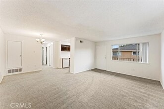 Building Photo - 32128 Paseo Carolina