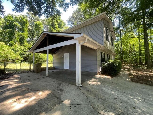 Foto del edificio - 55 Hunt Ridge Dr