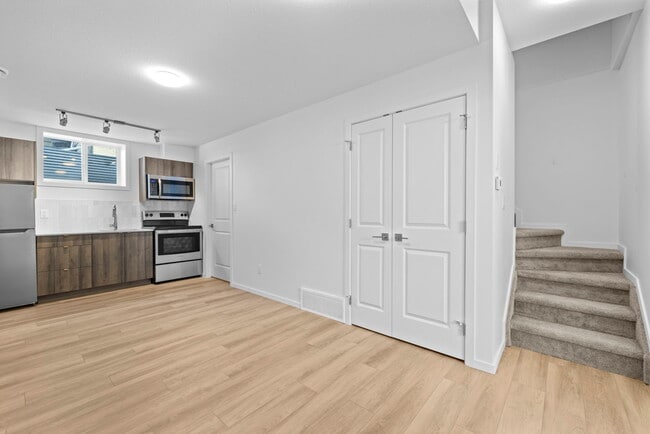 Building Photo - 16210-1103A 103 Ave NW