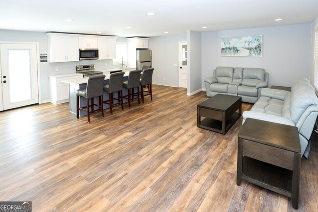 Building Photo - 6157 Orville Dr