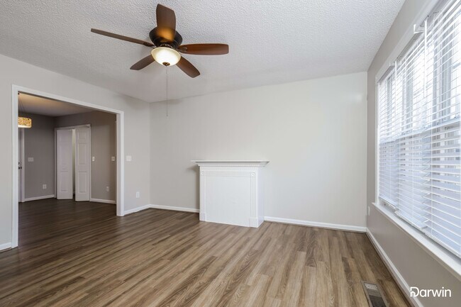 Building Photo - 155 Springhouse Farm Court, Winston Salem,...