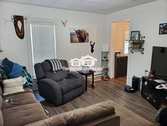 Foto del edificio - 109 4th Ave SE