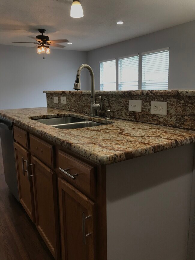 Foto del edificio - 9152 Redtail Dr