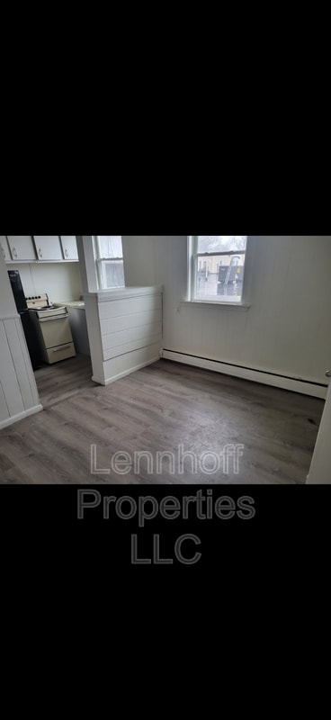 Building Photo - 126 Union St