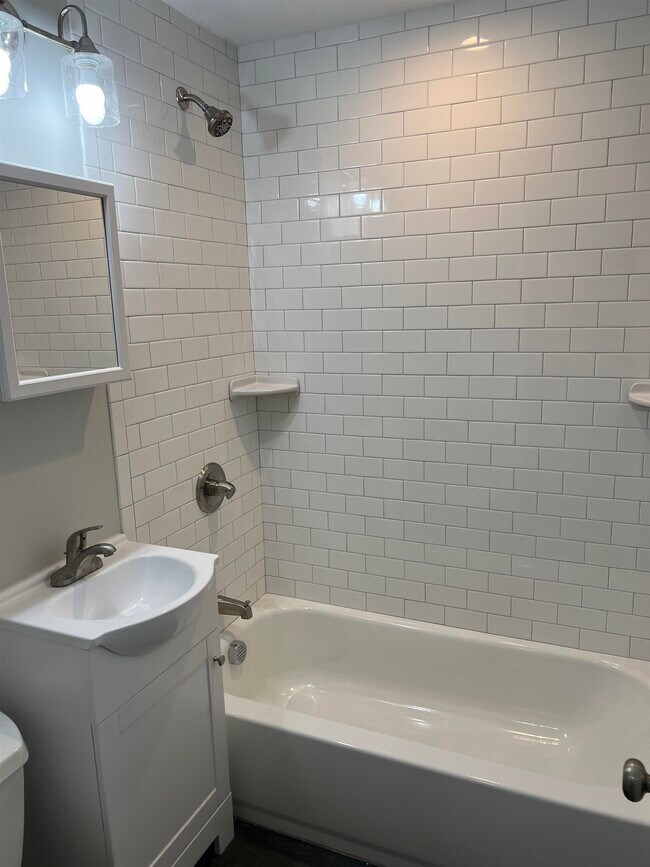 Building Photo - 769 Avenue A