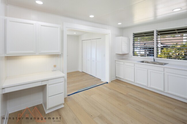 Photo - 637 Wyllie St Apartment