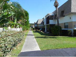 Building Photo - 2700 N Hwy A1A