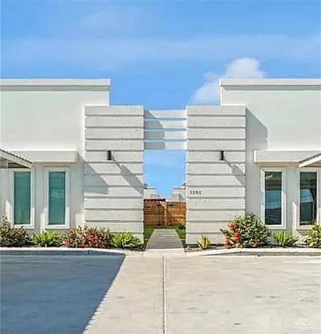 Building Photo - 1312 Lore Dr