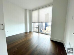 Building Photo - East 44th Street