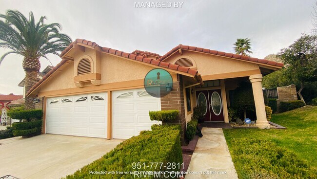 Foto del edificio - 4 bedroom Home w/ Bonus Room. Includes Access to Sunnymead Ranch!