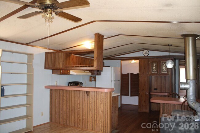 Foto del edificio - 8304 Stayman Ct