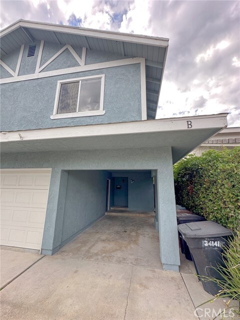 Building Photo - 34141 La Serena Dr