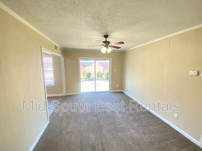 Building Photo - 3781 Marwood St