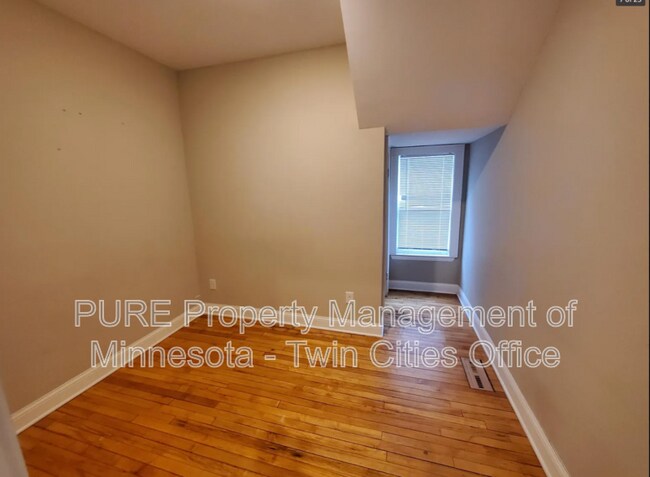 Foto del edificio - 16 W 33rd St