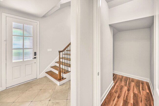 Foto del edificio - Stunning Patio Home for Lease | 4 Bed, 3.5 Bath | 2,922 Sq Ft | Fannin Station |