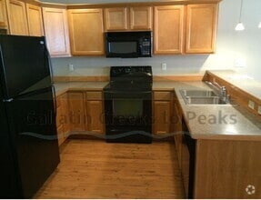 Building Photo - 2961 N 27th Ave