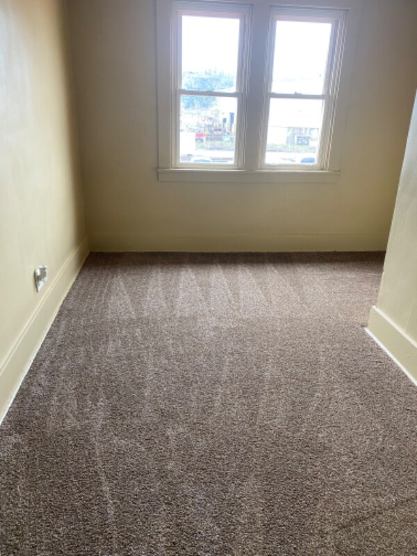 200 W 6th Ave, Tarentum, PA 15084 House Rental in Tarentum, PA