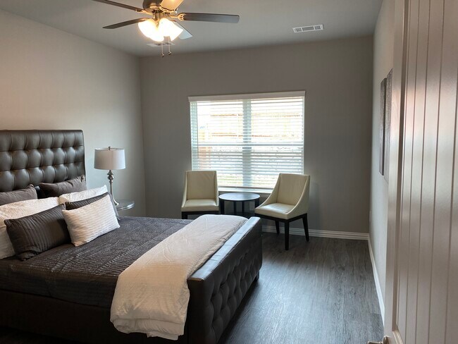 Picture of model home - furniture not included - 300 Purdue Rd