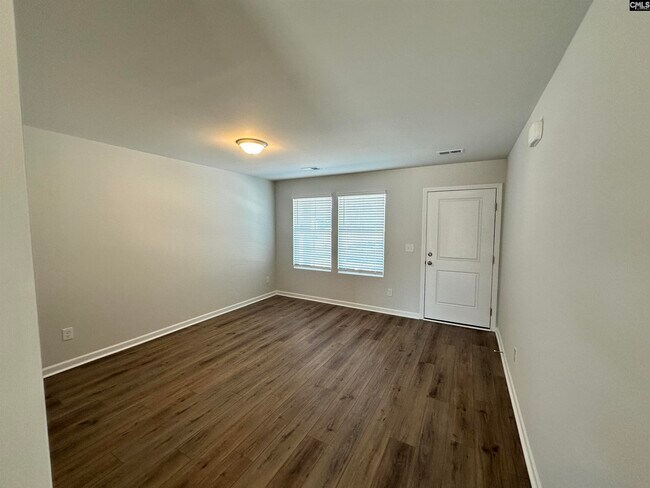 Foto del edificio - 344 Hardwicke Rd