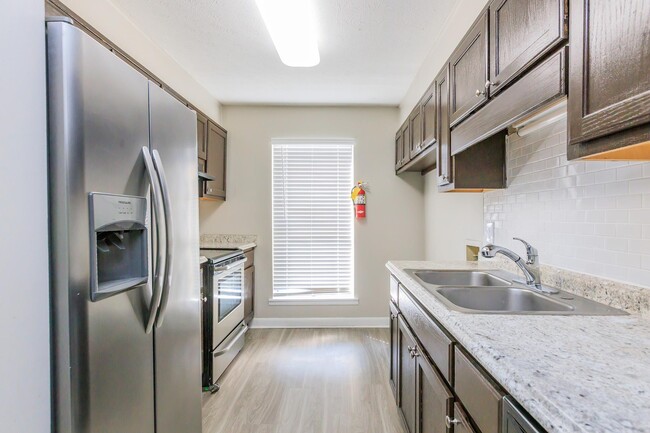 Building Photo - Ashley Oaks Apartments