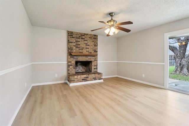 Foto del edificio - 413 Glenhaven Dr