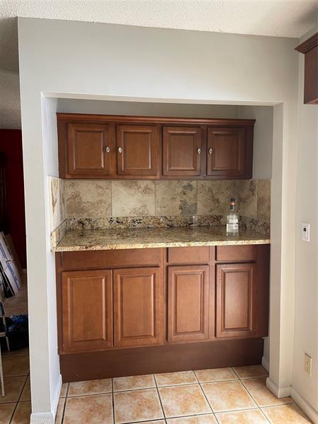 Foto del edificio - 5871 Woodland Point Dr