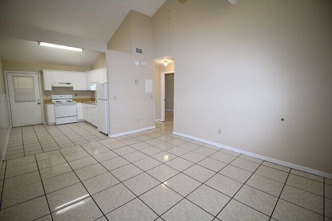Foto del edificio - Brick Duplex Near NAS Pensacola & Corry Station with Tile Flooring Throughout and Fully Fenced Ba...