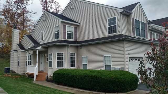Foto principal - 812 Pondview Loop