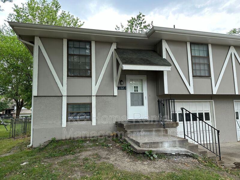 Primary Photo - 1443 E. Haven Ln.