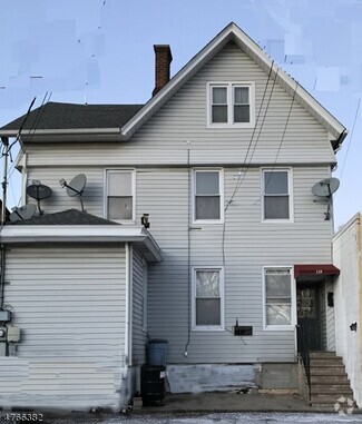 Building Photo - 119 Watchung Ave