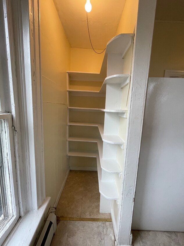 Primary Photo - 226 Lincoln Way W