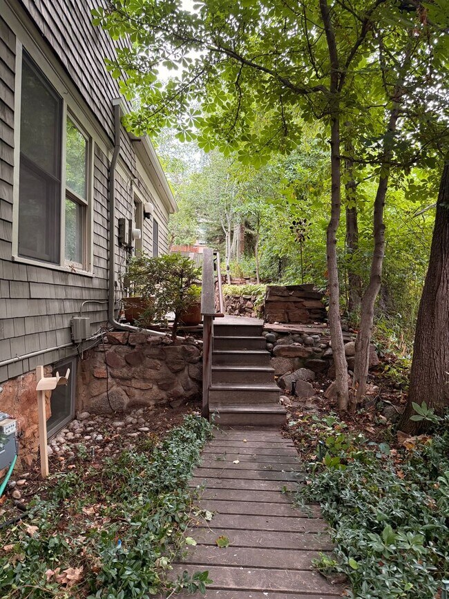 Foto del edificio - Quintessential Boulder Cottage in Mapleton...