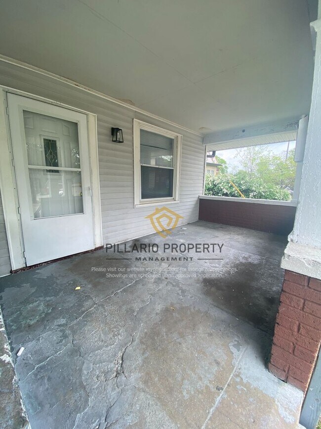Foto del edificio - 916-918 Fairfield Ave