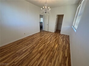 Building Photo - 5553 Fairmeade Way