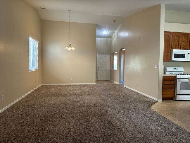 Building Photo - Northwest 3+2 + OFFICE!  Coming Soon!