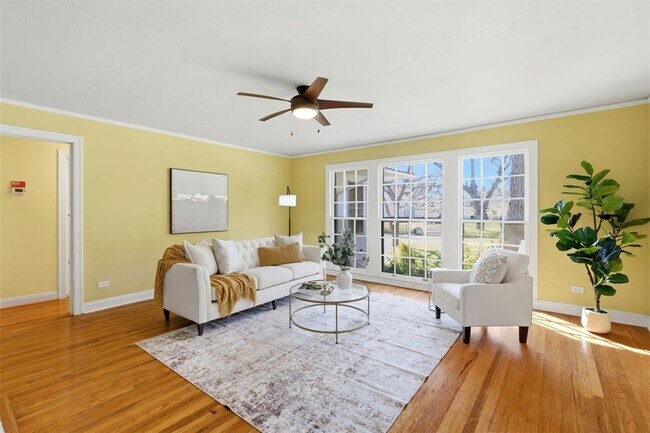 Building Photo - 1506 Grace St