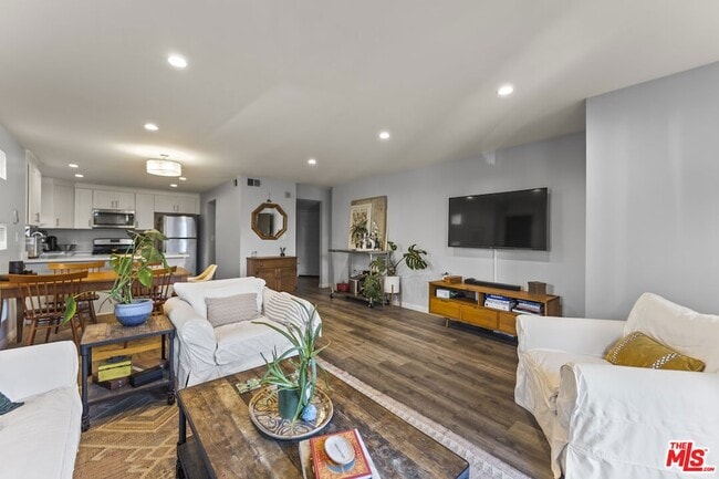 Foto del edificio - 712 Pacific St