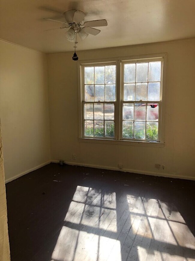 Foto del edificio - 1452 Belwood St