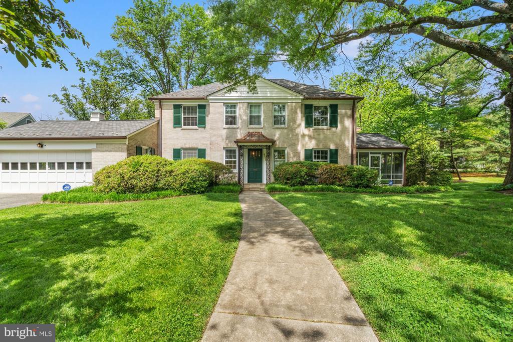 Foto principal - 8300 Kerry Rd