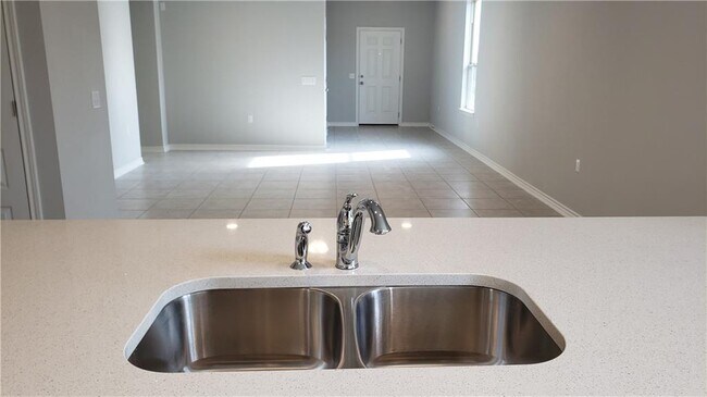 Building Photo - 1311 Hazelton Cv